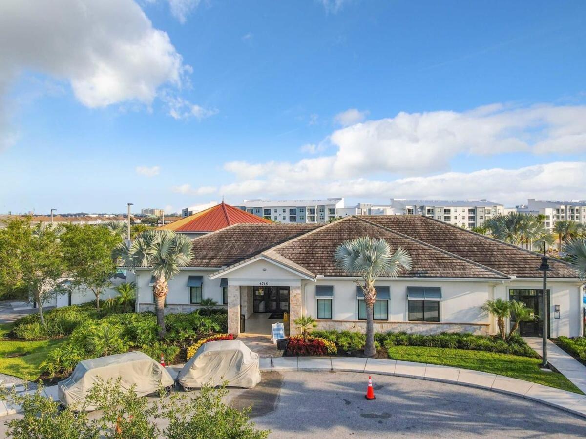 Terrific Thematic Lakeview 2B With 2 Clubhouses Kissimmee Buitenkant foto